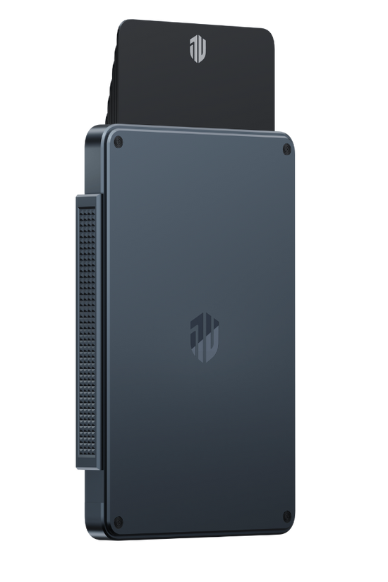 UniqTouch Card Wallet